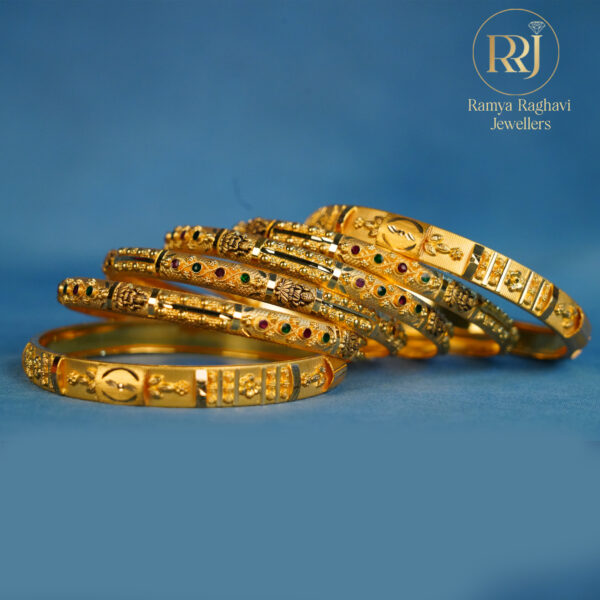 Gold Ethnic Polki Bangles