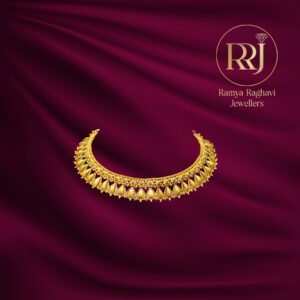 The Aamrakunj Gold Necklace